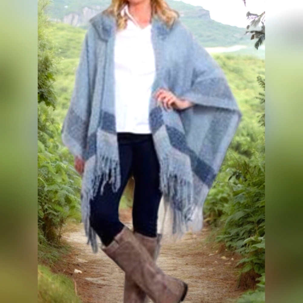 Simply Noelle Nantucket Hooded Fringed Open Front Poncho